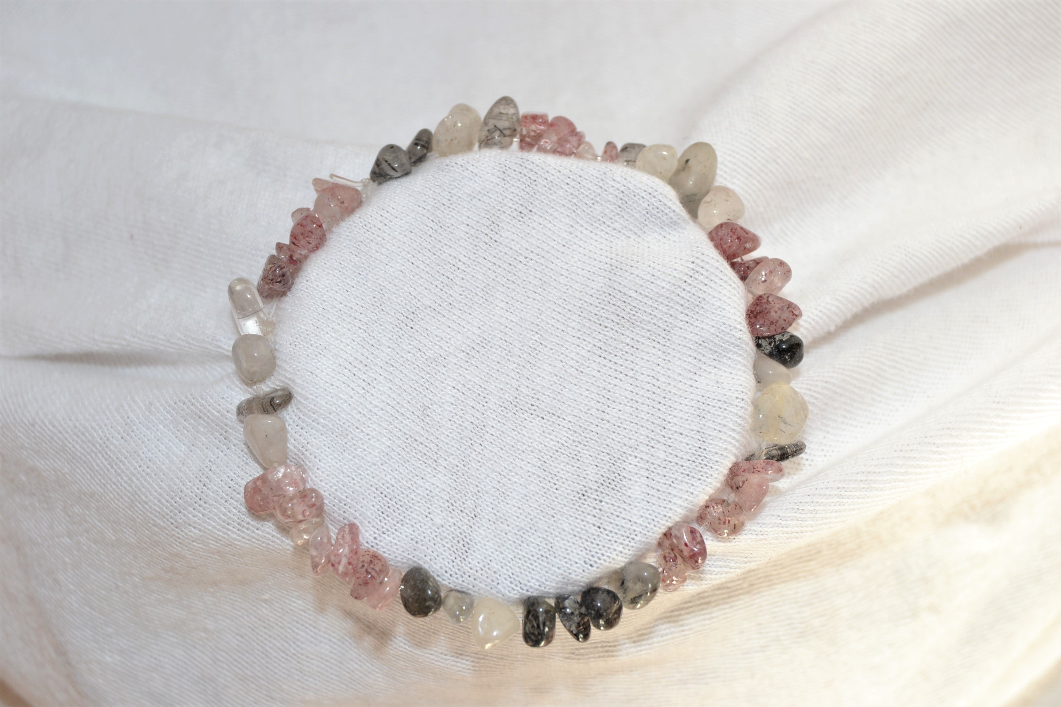 Bracelet baroque avec Quartz Fraise